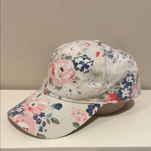BCBGeneration ✨Floral Cap one size